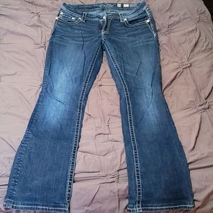 MissMe Jeans Size 30, midrise boot cut
